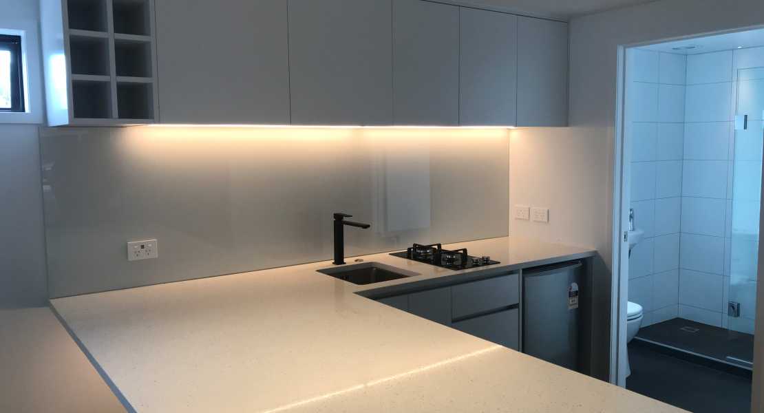 Modern kitchen glass splashback